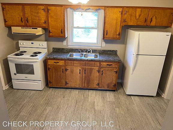 3rd image of 455 Old Seven Mile Pike Unit 2