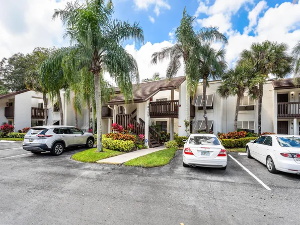 10155 Mangrove Drive #204, Boynton Beach, FL 33437