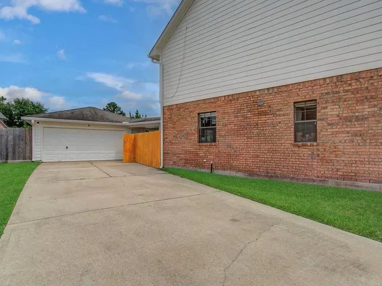 7826 Granite Ridge Ln — Photo 7