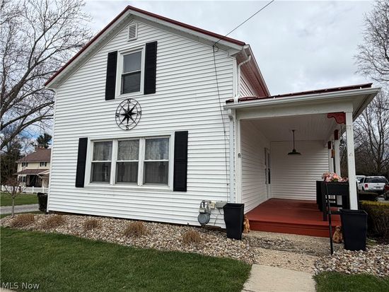87 Mechanic St, Hayesville, OH 44838