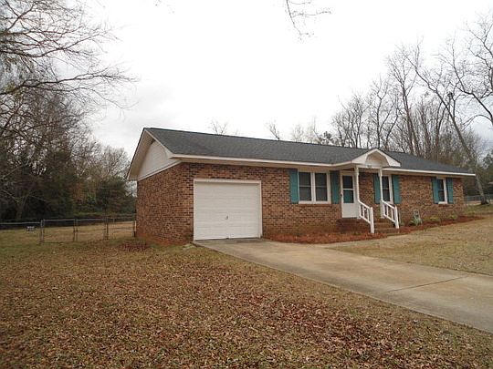 4th image of 5915 Lost Creek Dr
