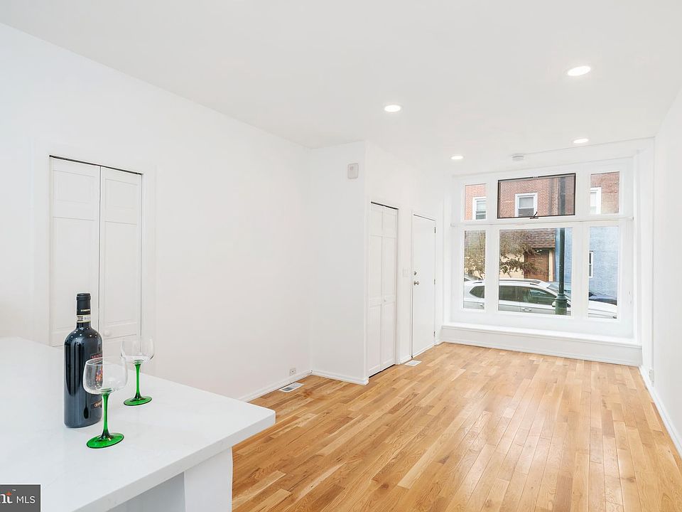 1st image of 2050 South St #1