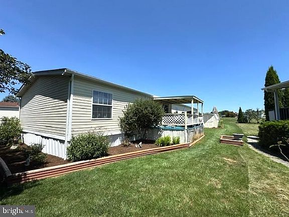 4th image of 207 Pheasant Ridge Cir