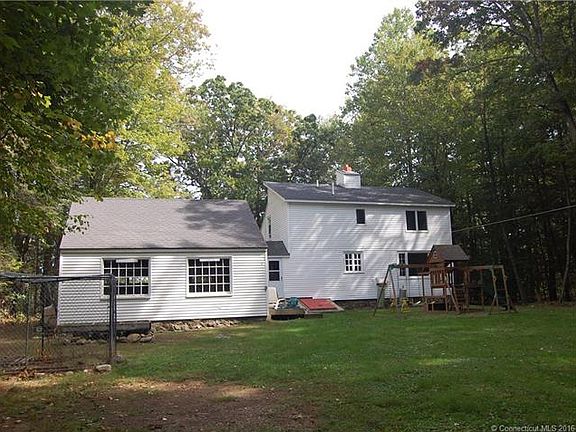 4th image of 107 Cedar Ln