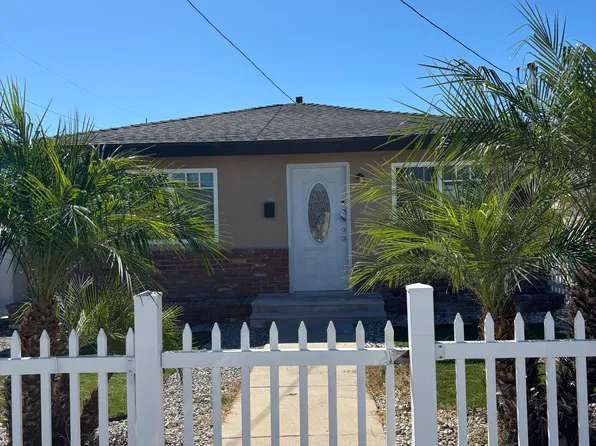 4612 W 154th St, Lawndale, CA 90260