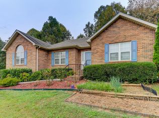 2917 Split Oak Dr, Knoxville, TN 37920