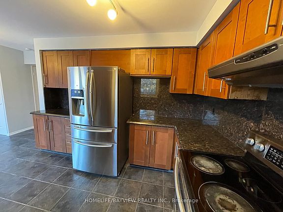 2nd image of 128 Heathwood Heights Dr