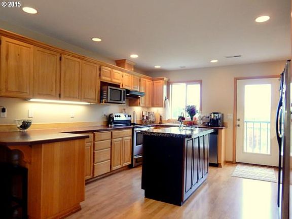 2nd image of 37700 NE 208th Ave