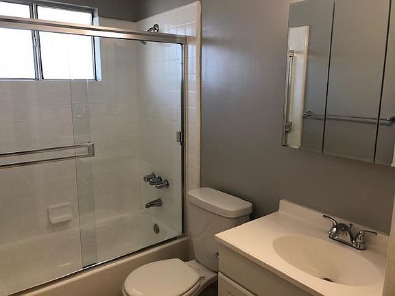 4th image of 786 Reseda Dr APT 16