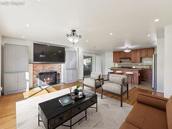 3rd image of 3456 Stewarton Drive