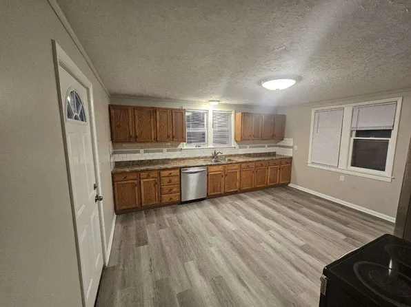 4336 Polk St, Omaha, NE 68107