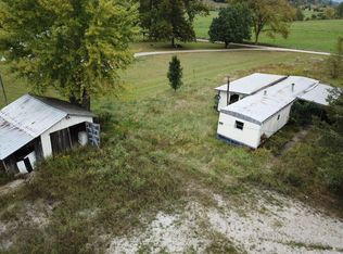 1568 Salt Lick Rd, Vanceburg, KY 41179