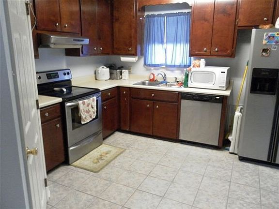 5th image of 4120 Hamilton Cir