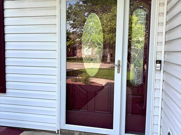4th image of 3654 Chesterfield Way