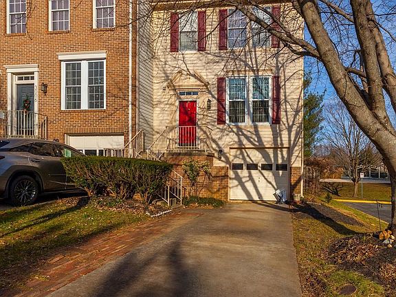 5th image of 3008 Gatehouse Ct