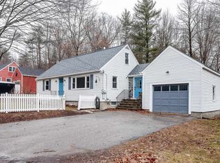 252 Chesley Hill Rd, Rochester, NH 03839