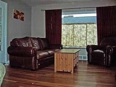 4th image of 2337 McKinley Ave