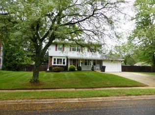 2 Fordham Rd, Jackson, NJ 08527