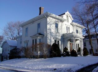 43 High St, Belfast, ME 04915