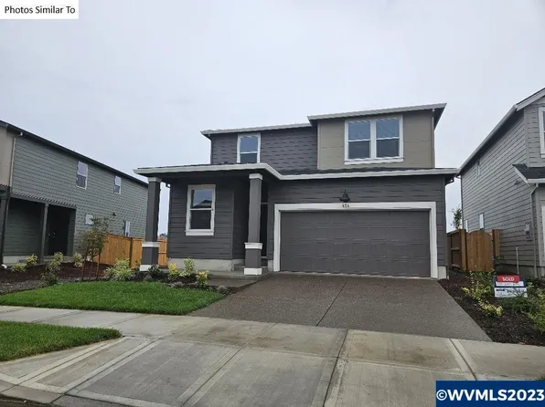 493 Greencrest 4 St NE, Salem, OR 97301