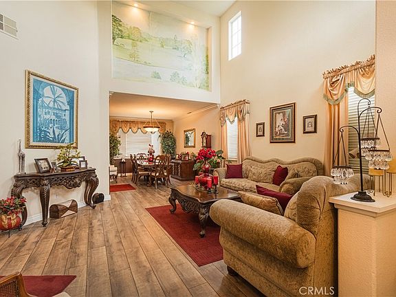 2nd image of 970 Riverview Cir
