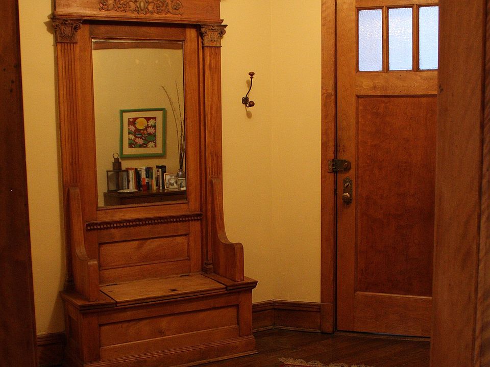 1st image of 5465 S Hyde Park Blvd APT 3