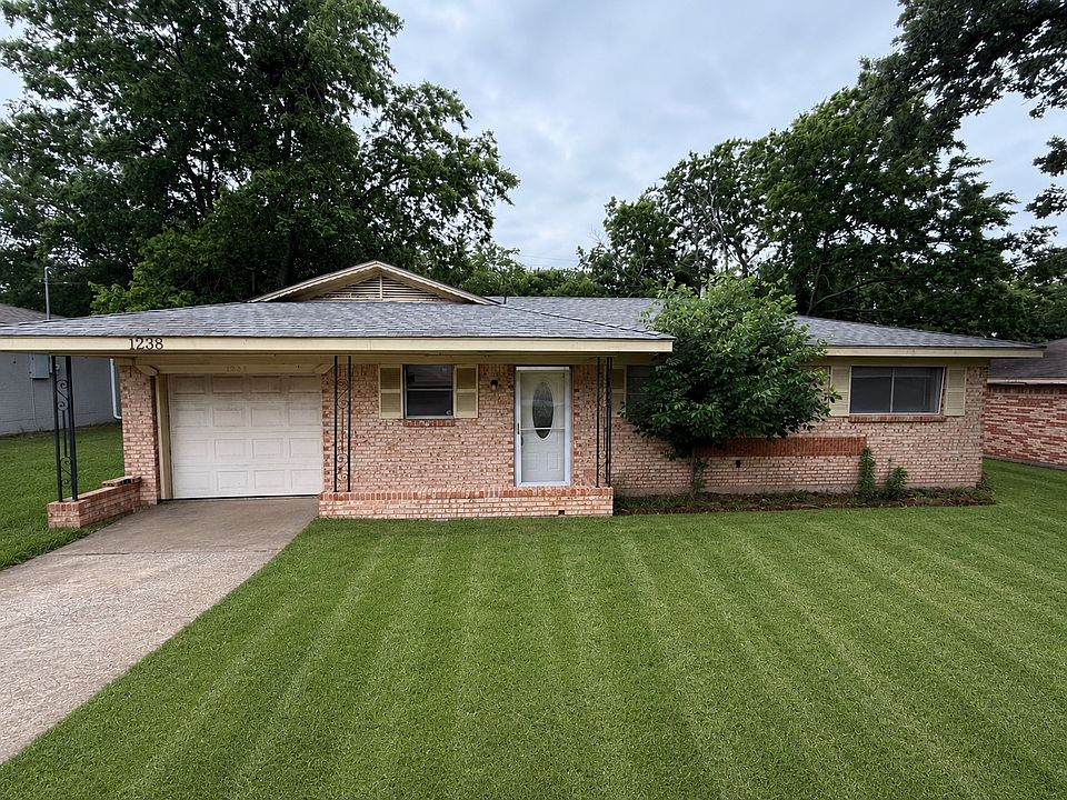 1st image of 1238 Carla St