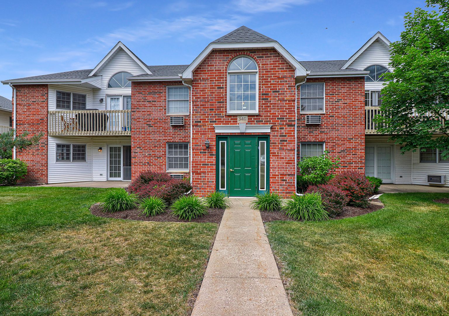 340 Leah Ln APT 1A, Woodstock, IL 60098 Zillow