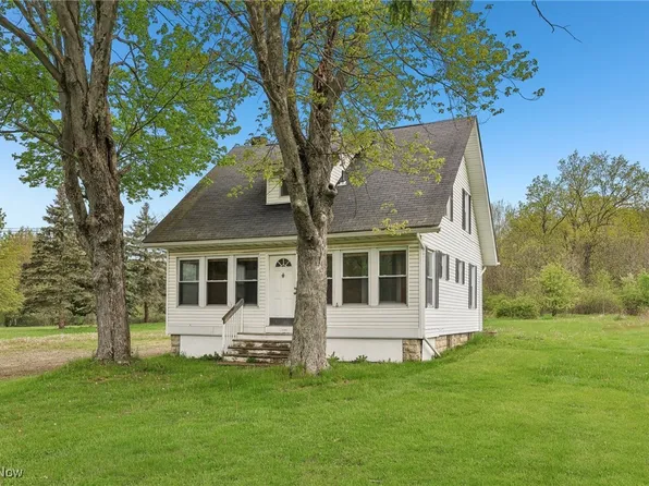 473 Parker Rd, Aurora, OH 44202