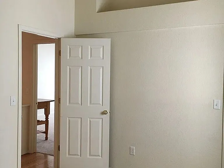 9514 Newport Plum Ct — Photo 18