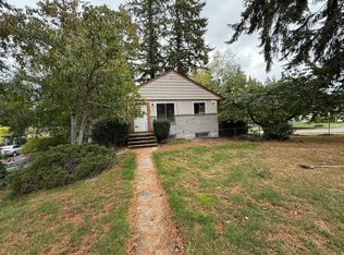 22527 82nd Ave W, Edmonds, WA 98026
