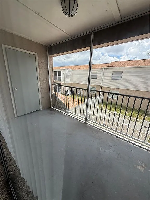 3 bed, 2.0 bath, 1226 sqft, $1,400 — Photo 3