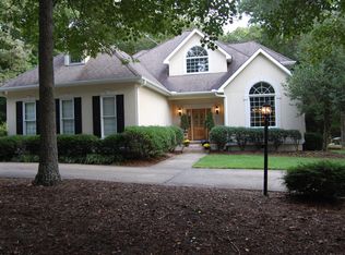 330 Red Fox Cir, Asheville, NC 28803