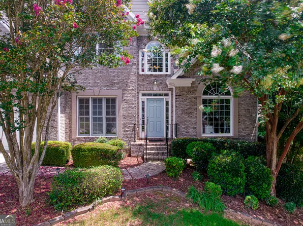 620 Catamount Way SW, Lilburn, GA 30047