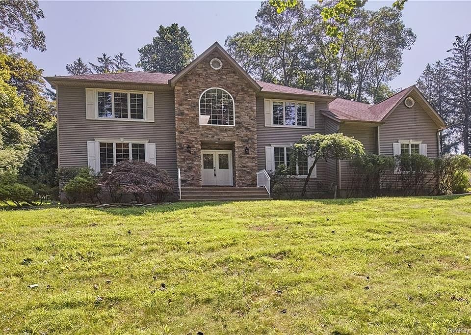 113 Carlton Road W, Suffern, NY 10901 MLS H6263813 Zillow