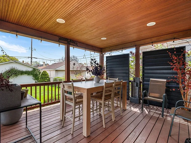 5343 N Moody Ave — Photo 23