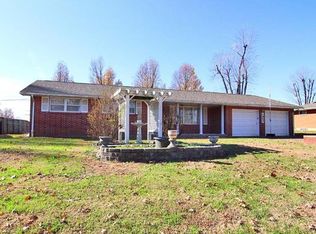 1957 Perryville Rd, Cape Girardeau, MO 63701