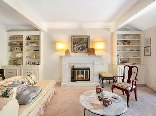 591B Fairway Dr, Southbury, CT 06488