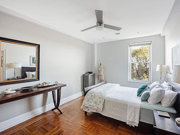 5th image of 416 Ocean Ave APT 76