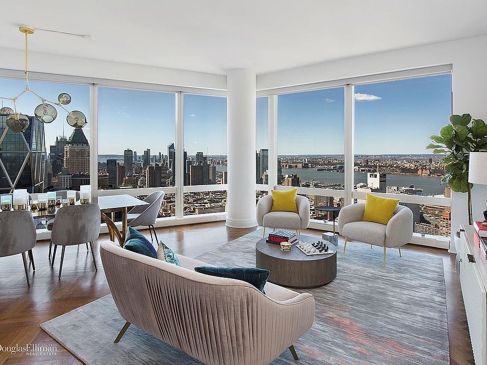1st image of 80 Columbus Cir #67E