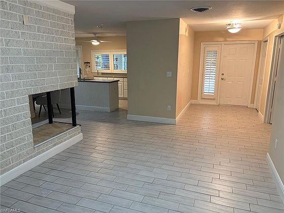 3rd image of 1600 Mandarin Rd