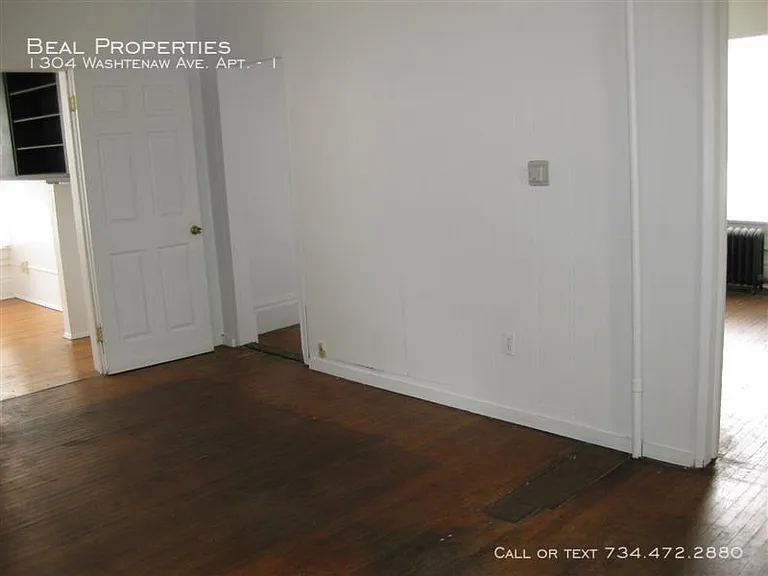 1304 Washtenaw Ave #1 — Photo 9