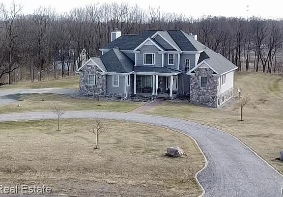 2nd image of 5064 Hidden Ridge Dr