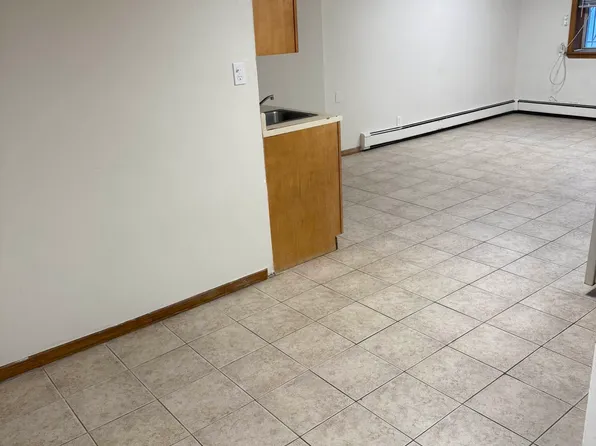 20-27 23rd Street image 4 of 7