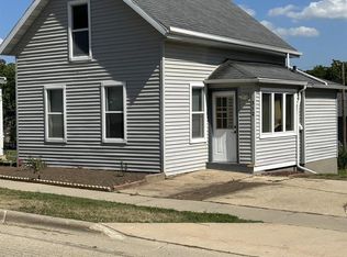 312 5th Ave, New Glarus, WI 53574