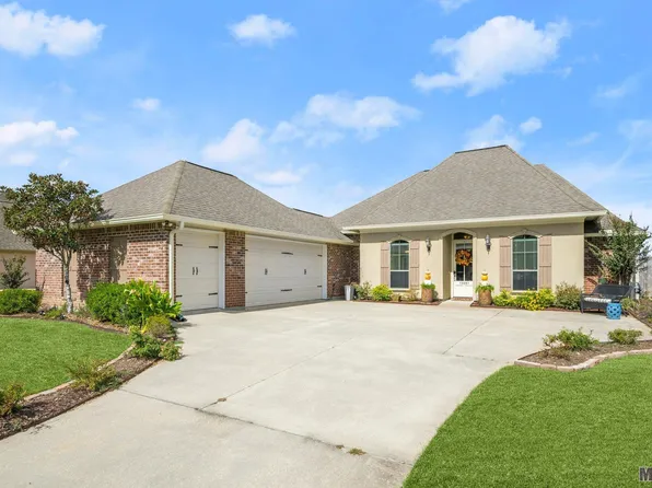 13351 Williamsburg Dr, Walker, LA 70785