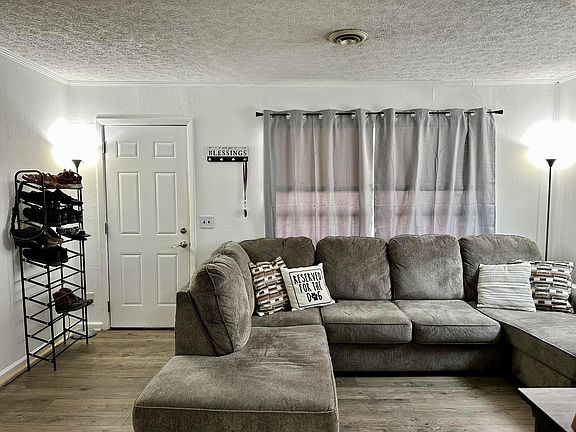 4th image of 314 Hensley Ave