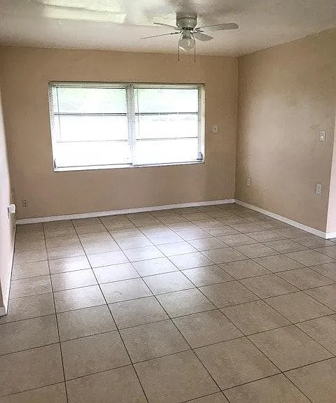 6195 Deming Ave — Photo 12