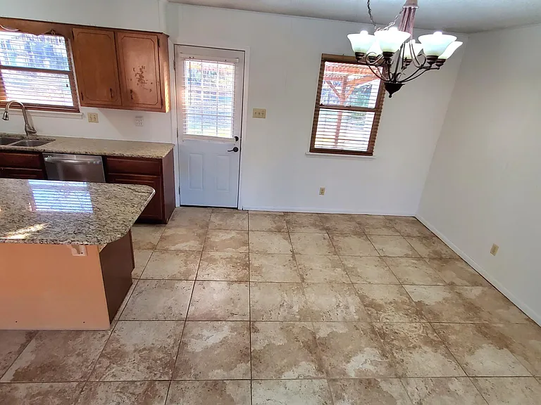 22 Cardinal Ln — Photo 23