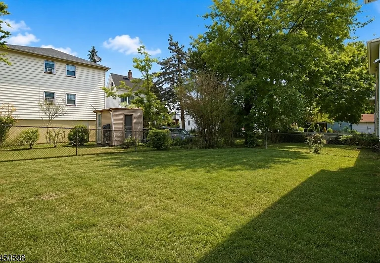 19 Evelyn Ct #2 — Photo 11